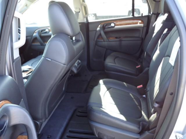 Buick Enclave 2012 photo 3
