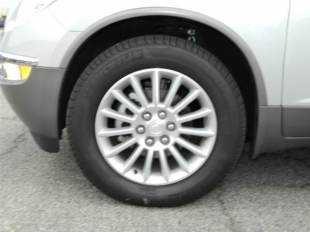 Buick Enclave 2012 photo 3