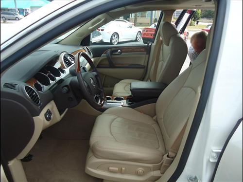 Buick Enclave 2012 photo 4