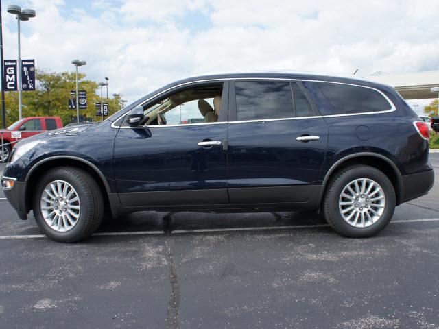 Buick Enclave 2012 photo 1