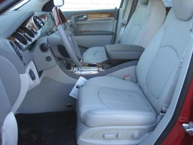 Buick Enclave 2012 photo 3