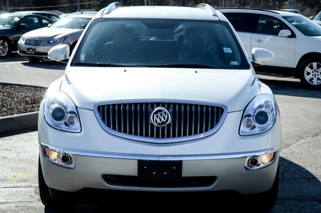 Buick Enclave 2012 photo 1
