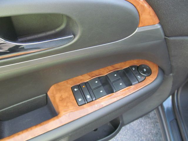 Buick Enclave 2012 photo 29