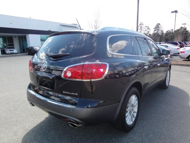 Buick Enclave 2012 photo 2