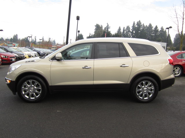 Buick Enclave 2012 photo 2