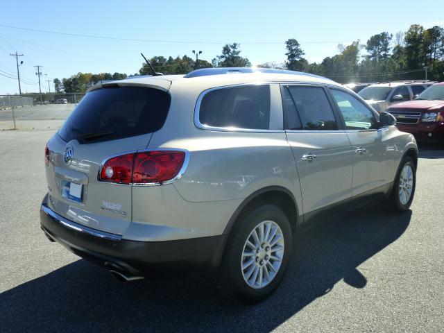 Buick Enclave 2012 photo 3