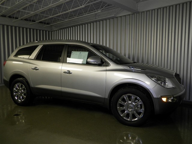 Buick Enclave 2012 photo 1