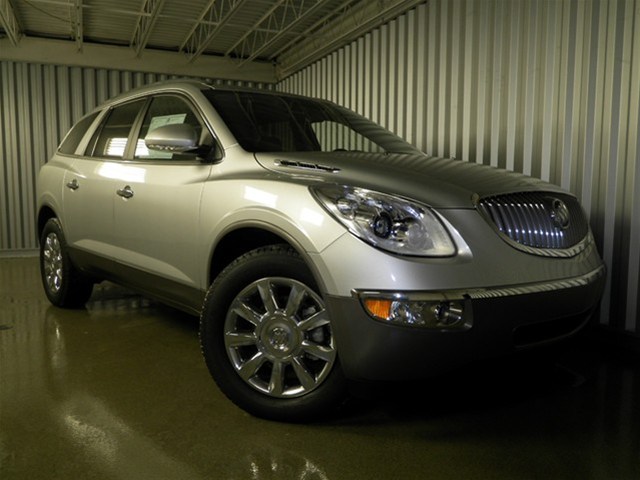 Buick Enclave 2012 photo 2