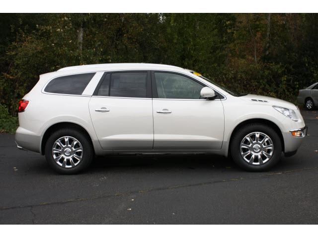 Buick Enclave 2012 photo 2