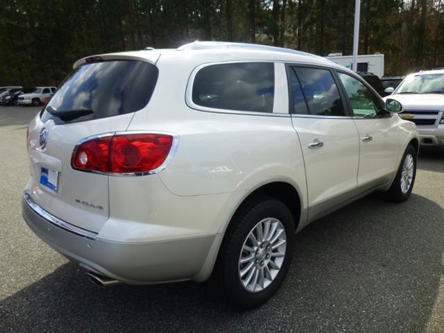 Buick Enclave 2012 photo 3
