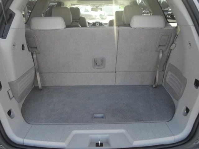 Buick Enclave 2012 photo 3
