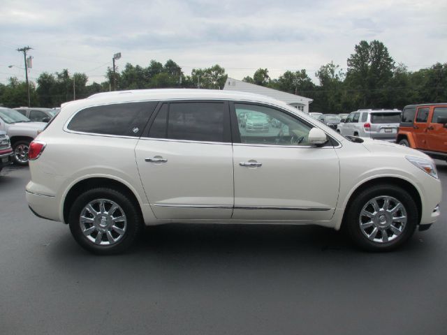 Buick Enclave 2013 photo 1
