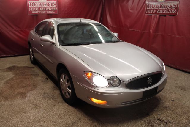 Buick LaCrosse 2005 photo 4