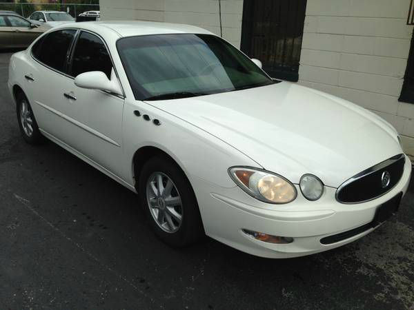 Buick LaCrosse 2005 photo 1