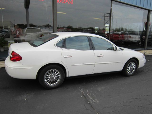 Buick LaCrosse GS 460 Sedan 4D Sedan