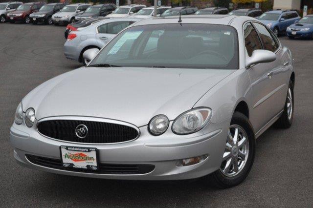 Buick LaCrosse 2005 photo 1