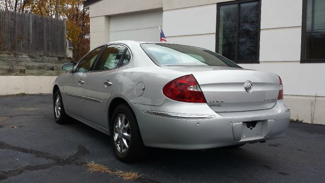 Buick LaCrosse 2005 photo 3