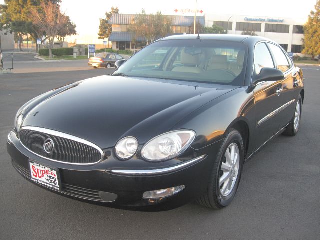 Buick LaCrosse 2005 photo 1
