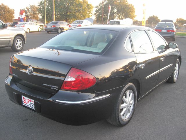 Buick LaCrosse 2005 photo 3