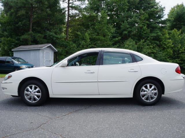 Buick LaCrosse All The Whistlesbells Sedan