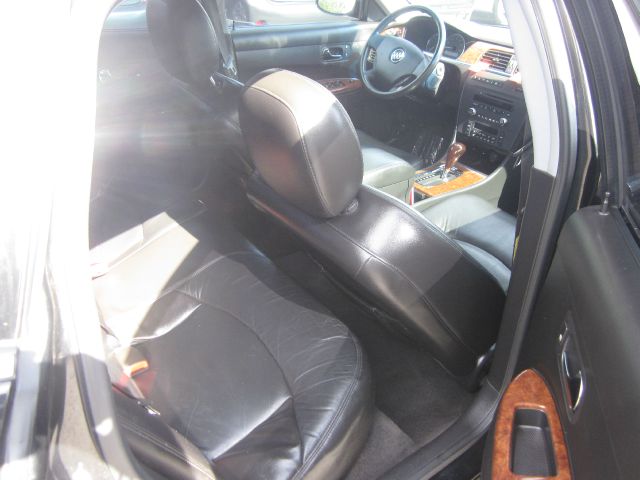 Buick LaCrosse 2005 photo 1