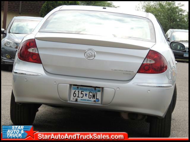 Buick LaCrosse 2005 photo 1