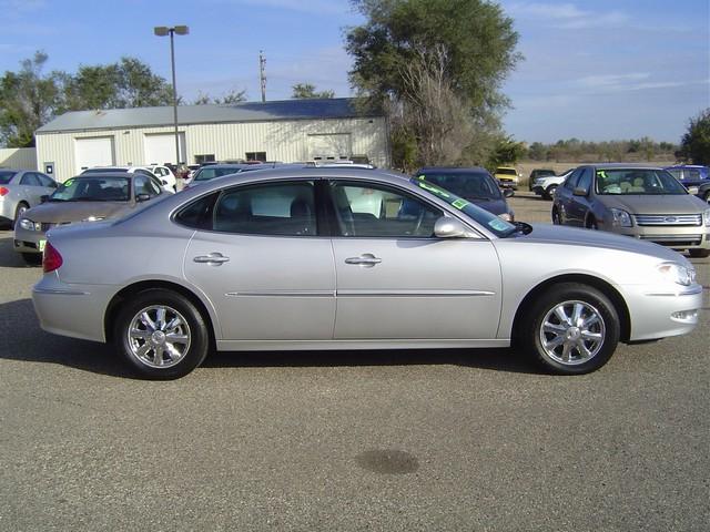 Buick LaCrosse 2005 photo 3