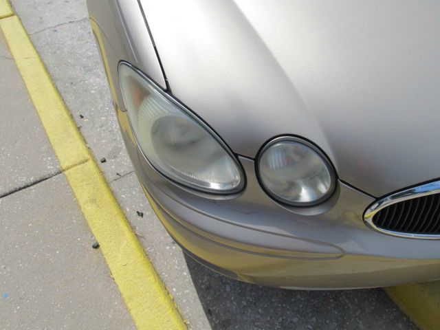 Buick LaCrosse GS 460 Sedan 4D Sedan