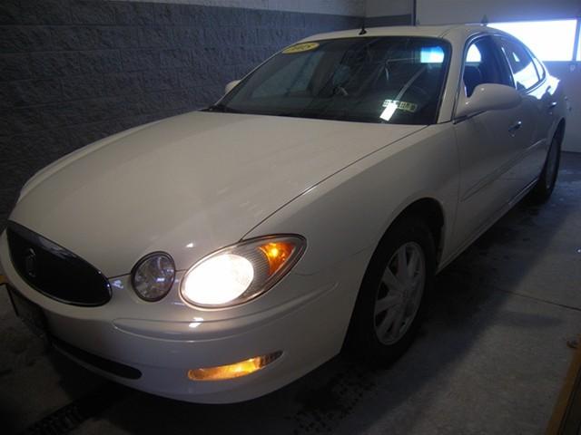 Buick LaCrosse 2005 photo 3