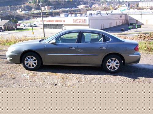 Buick LaCrosse 2005 photo 2