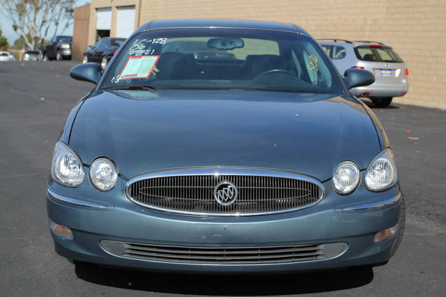 Buick LaCrosse 2006 photo 1