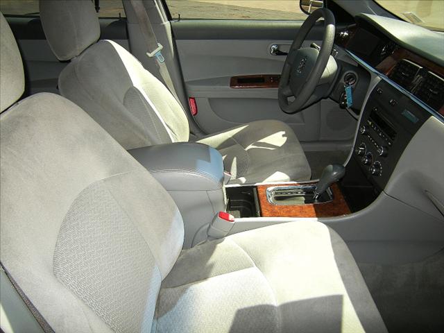 Buick LaCrosse 2006 photo 1