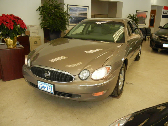 Buick LaCrosse 2006 photo 3