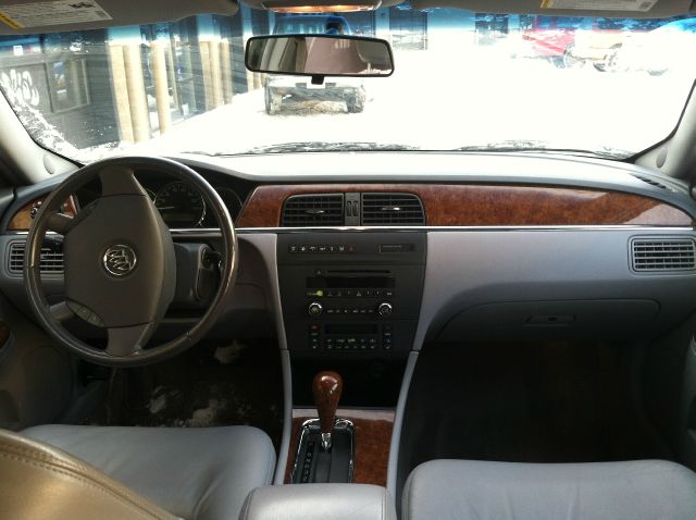 Buick LaCrosse 2006 photo 4