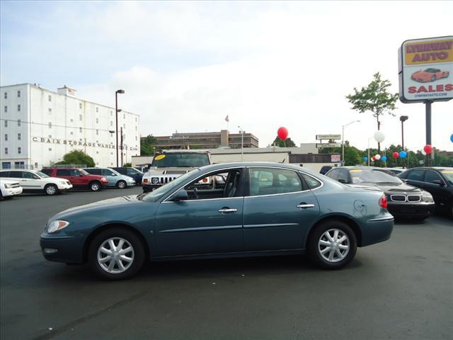 Buick LaCrosse 2006 photo 1