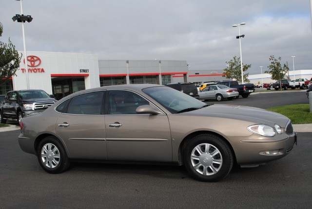 Buick LaCrosse 2006 photo 1