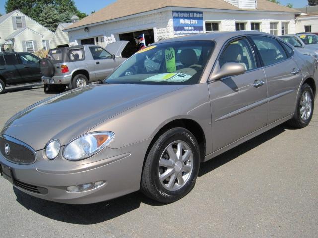 Buick LaCrosse All The Whistlesbells Sedan