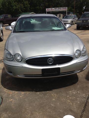 Buick LaCrosse 2007 photo 2