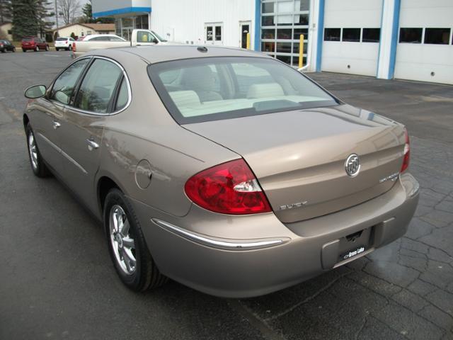 Buick LaCrosse 2007 photo 3