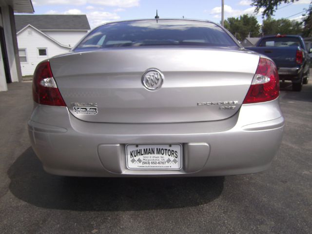 Buick LaCrosse 2007 photo 4