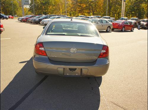 Buick LaCrosse 2007 photo 3