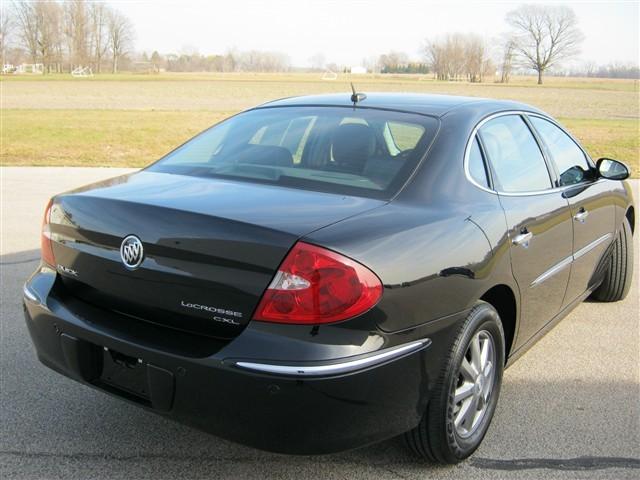 Buick LaCrosse 2008 photo 3