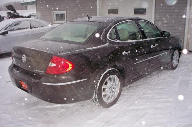 Buick LaCrosse 2008 photo 3