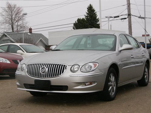 Buick LaCrosse 2008 photo 2