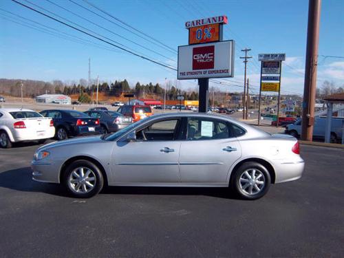 Buick LaCrosse 2008 photo 2