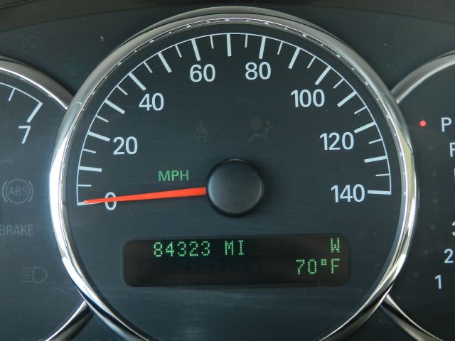 Buick LaCrosse 2008 photo 11