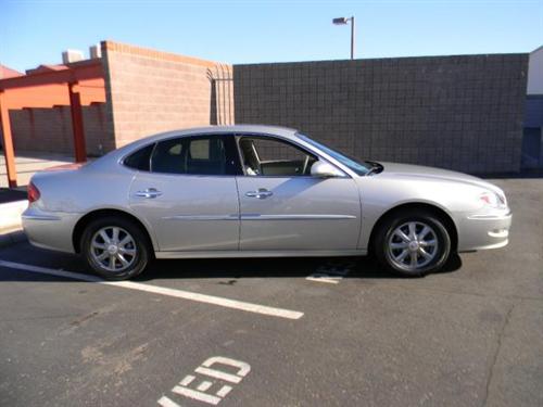 Buick LaCrosse 2008 photo 2