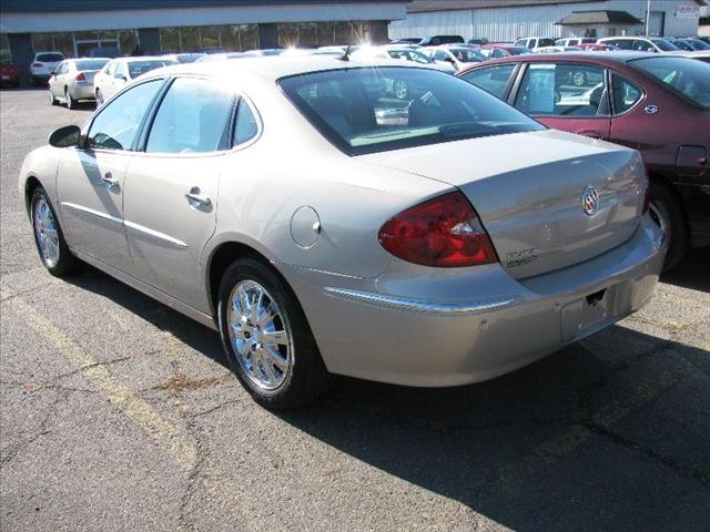 Buick LaCrosse 2008 photo 3