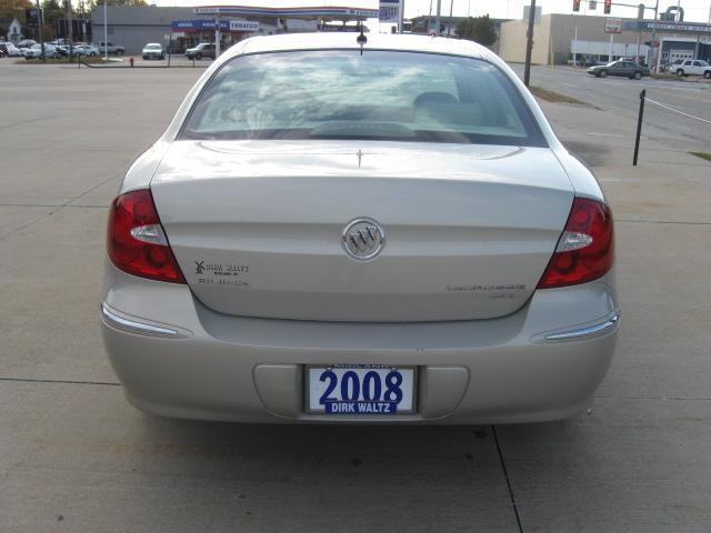 Buick LaCrosse 2008 photo 3