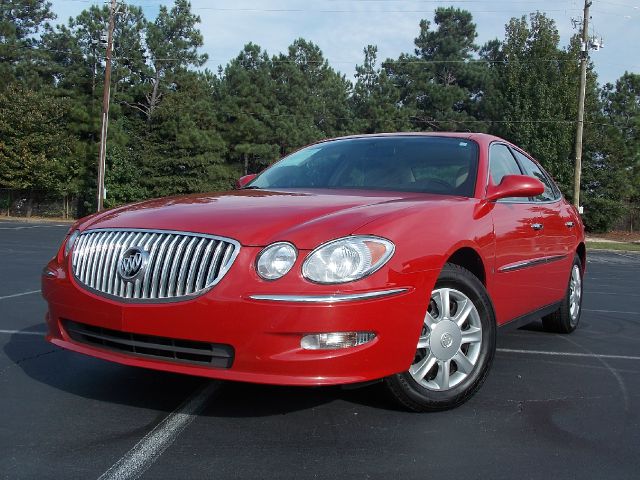 Buick LaCrosse 2008 photo 2